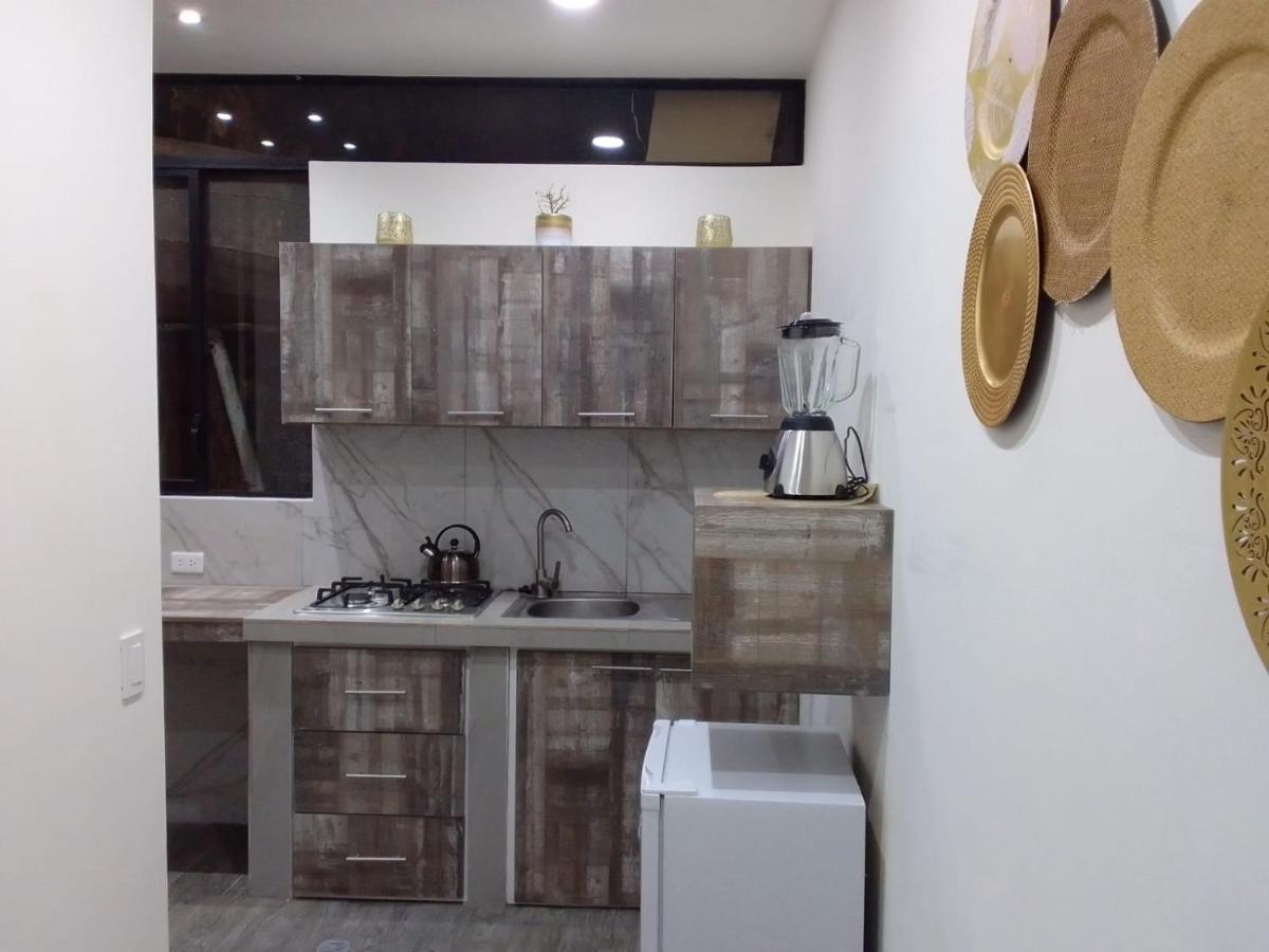 Jardines Ambato Hotel ภายนอก รูปภาพ