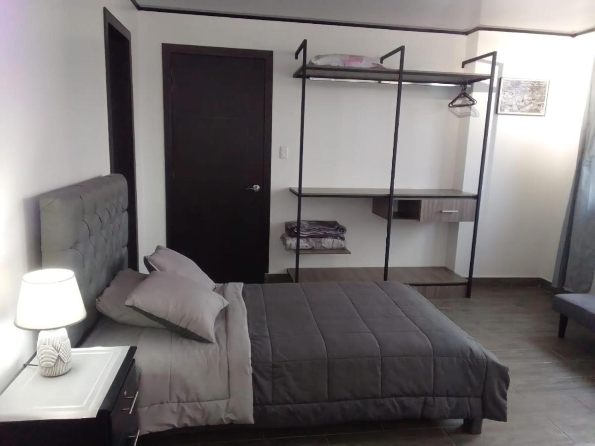 Jardines Ambato Hotel ภายนอก รูปภาพ